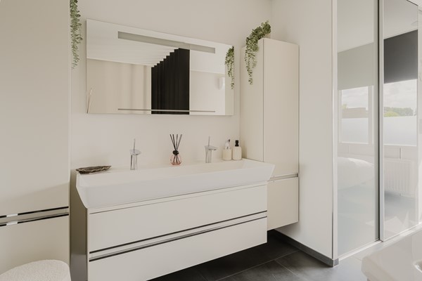 Medium property photo - Vlinderveen 2408, 3205 EK Spijkenisse